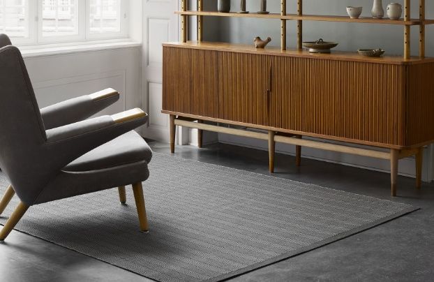 Skandinavisk stramt teppe